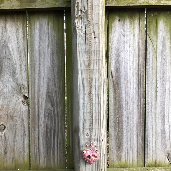 Betsey Johnson Pink Heart Necklace - Picture 2 of 6